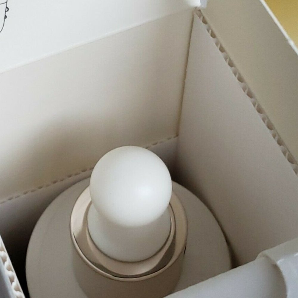 1/2 PRICE ✅️ SEALED AmorePacific Youth Revolution Radiance Concentrator 1oz - Picture 8 of 12